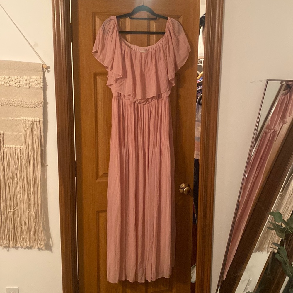 Off the shoulder maxi dress
